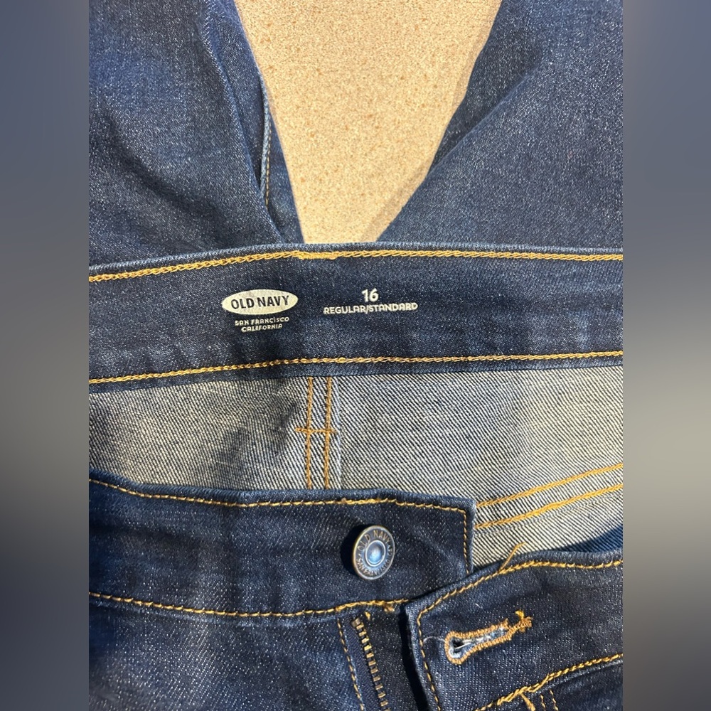 Old Navy regular/standard jeans, size 16, gently worn